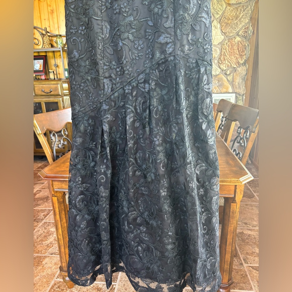 Vince camuto Black Sequin Lace Sleeveless Long Evening Gown - Picture 3 of 13